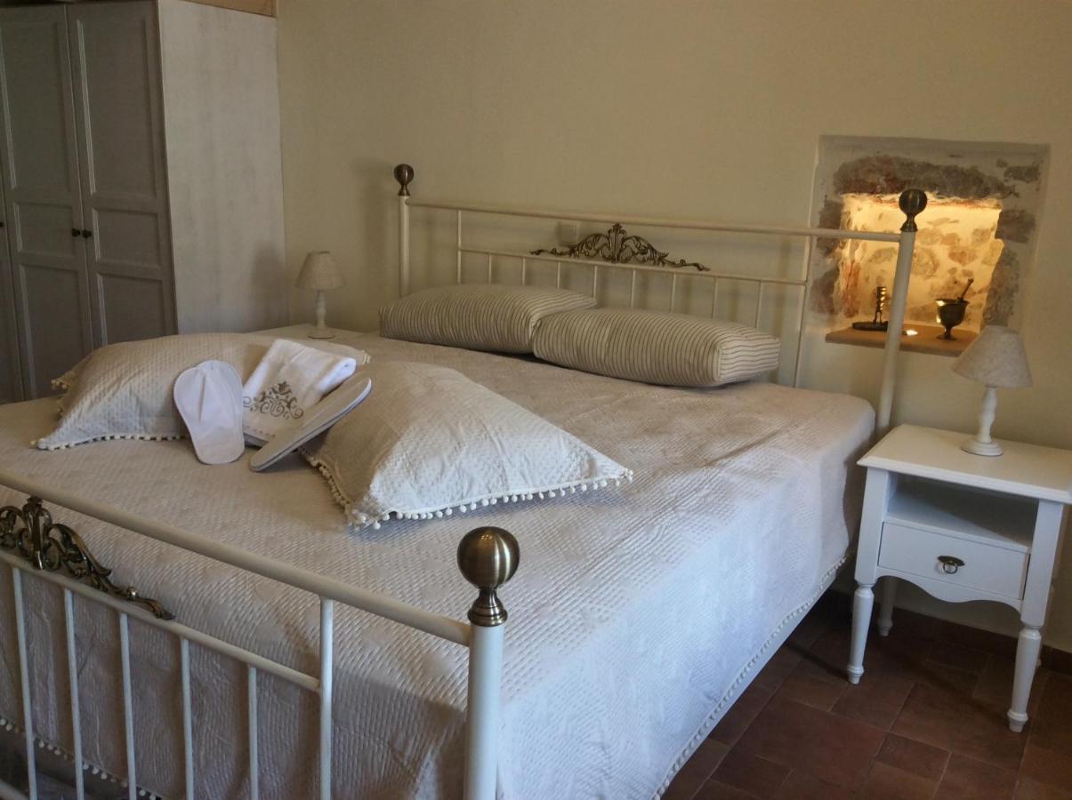 Mandalena ΄S Traditional Apartments Vessa Bagian luar foto