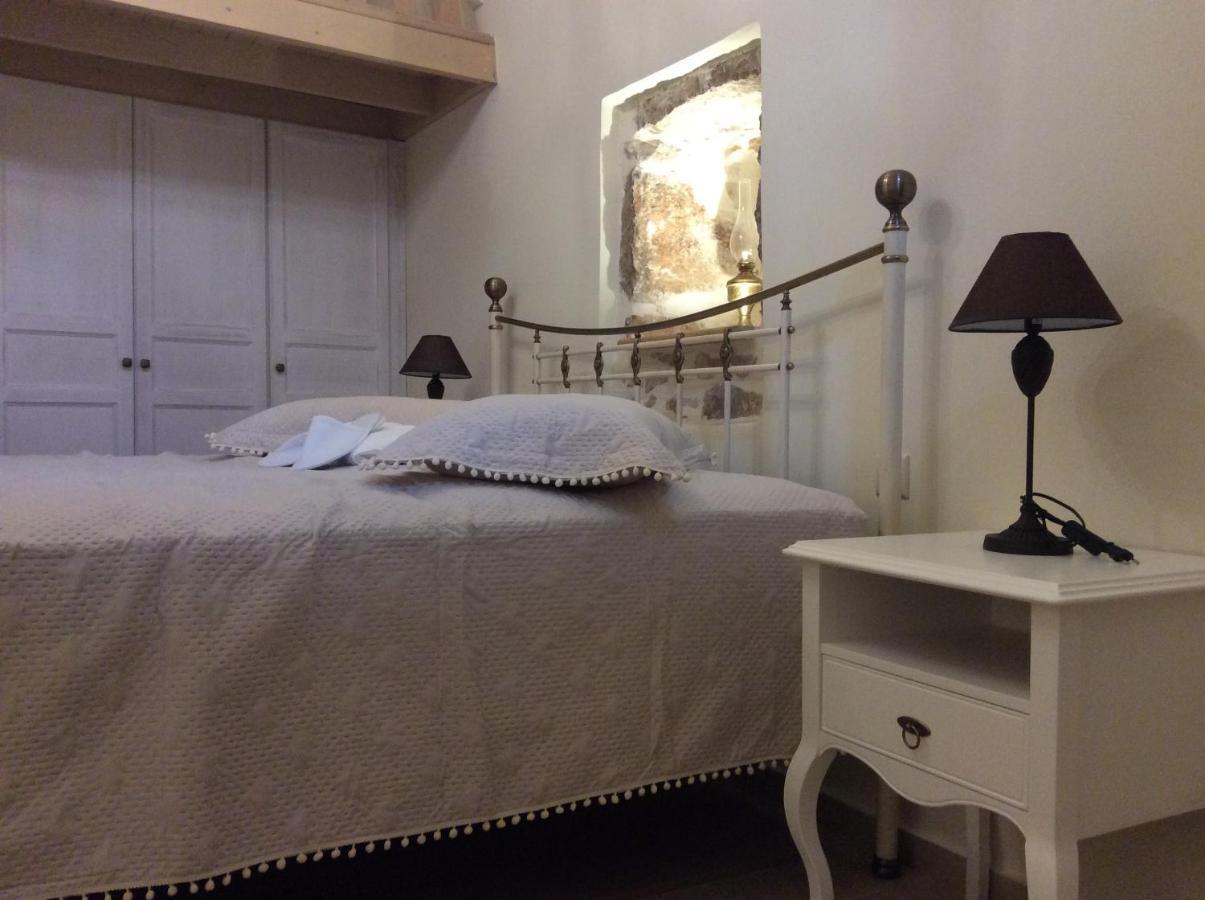 Mandalena ΄S Traditional Apartments Vessa Bagian luar foto