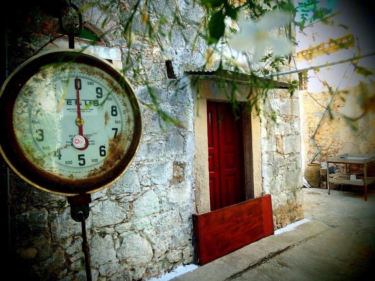 Mandalena ΄S Traditional Apartments Vessa Bagian luar foto