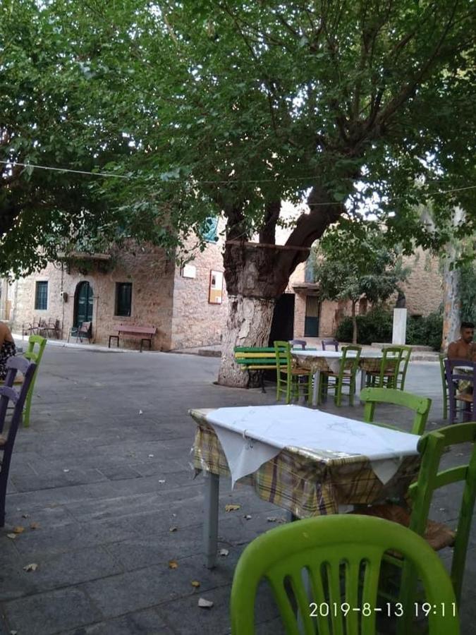 Mandalena ΄S Traditional Apartments Vessa Bagian luar foto